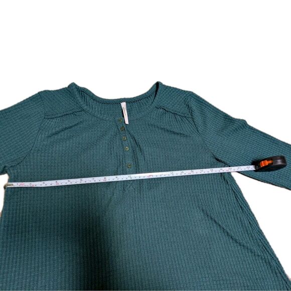 Anthropologie Henley Top Long Sleeve Waffle Knit top Turquoise/Tesl Size Large - Picture 5 of 7